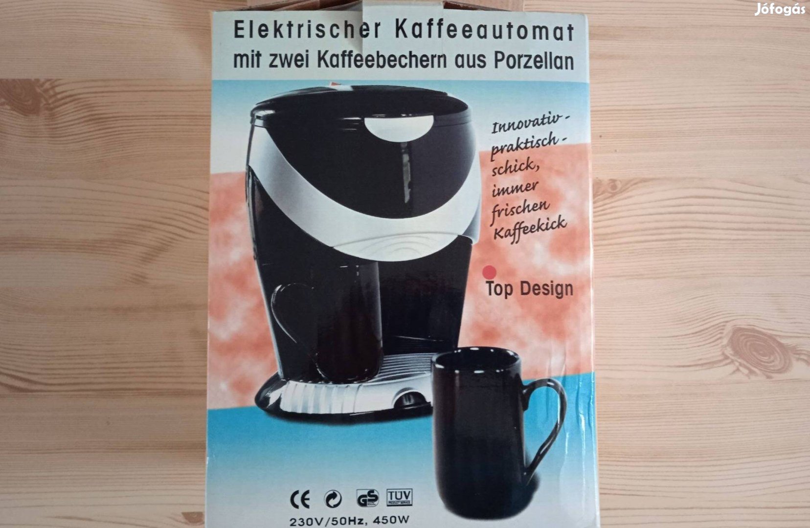 Kávéfőző eladó, tartozék, 2 db. porcelánbögrével. Új!