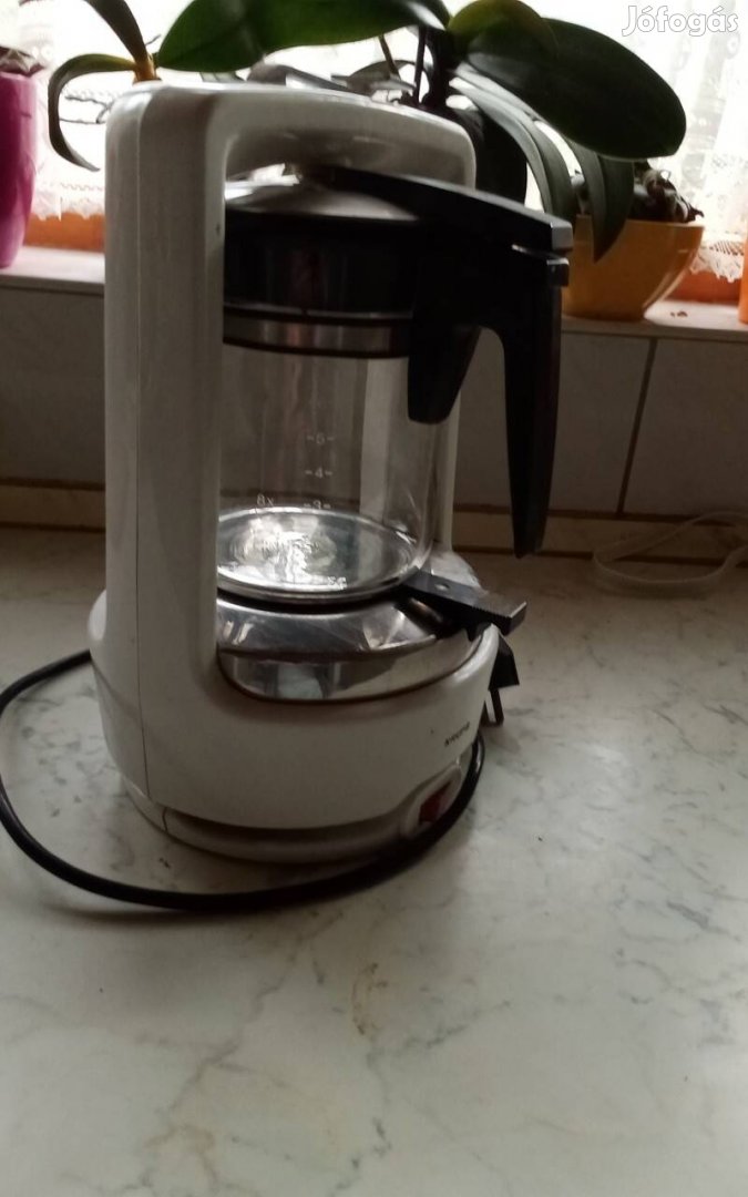 Kávéfőző gép, egyedi készülék, szuper minőségű kávét készít 