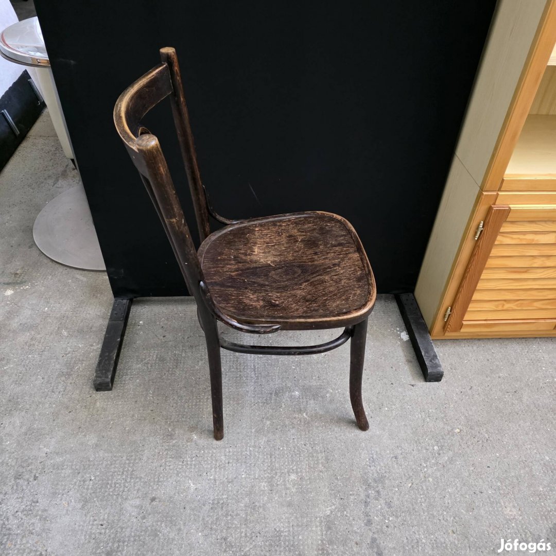 Kávéházi Thonett szék