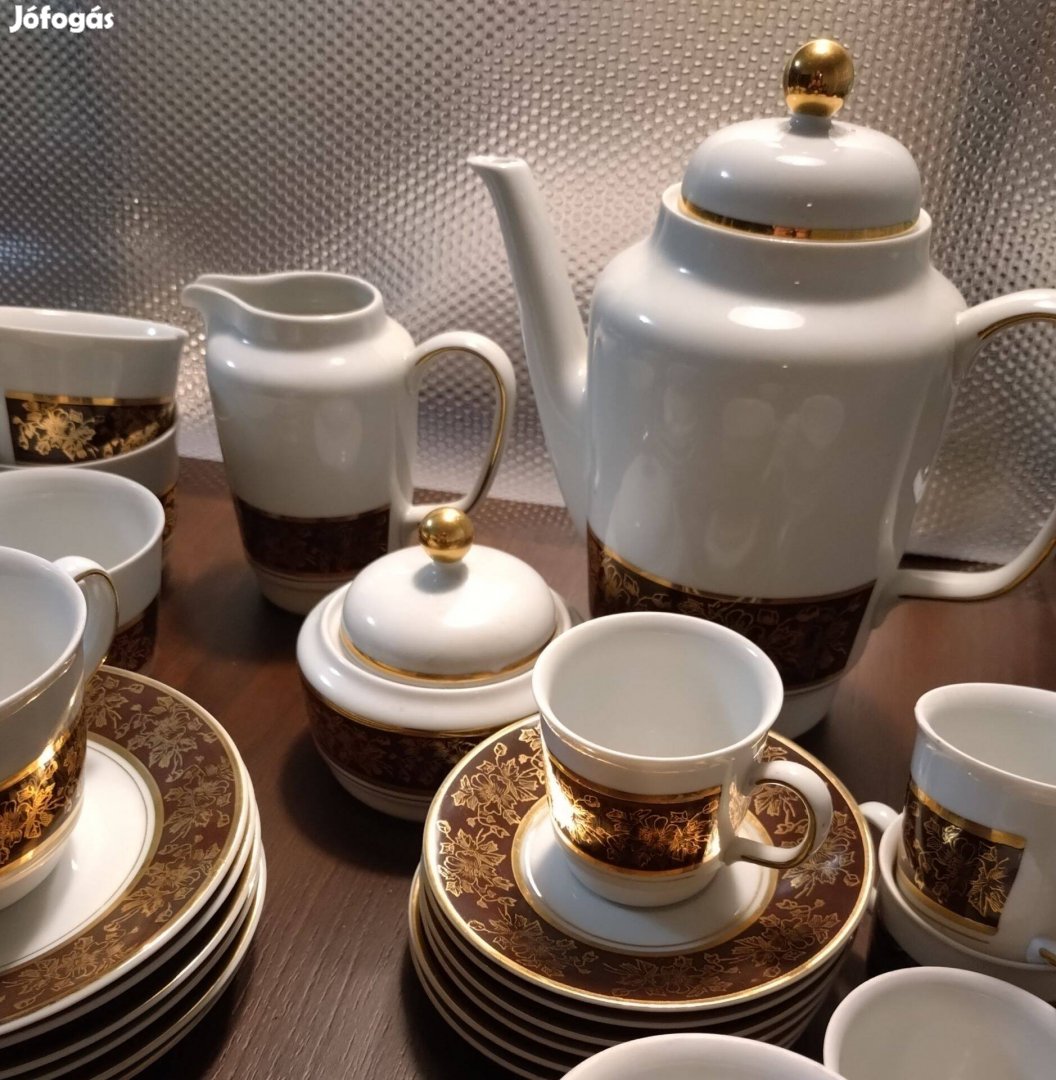Kávés-teás porcelán készlet (27 db) - színvonalas panziókba ideális