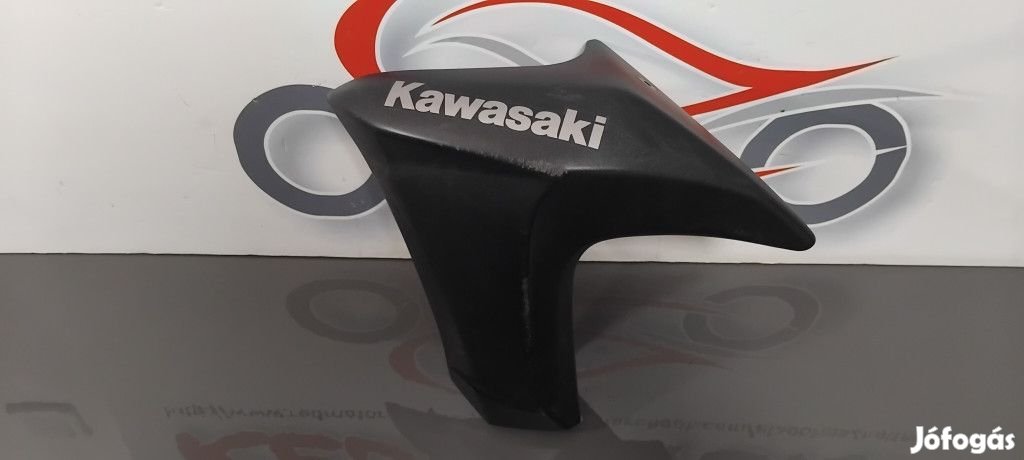 Kawasaki ER-6N Bal hűtő idom