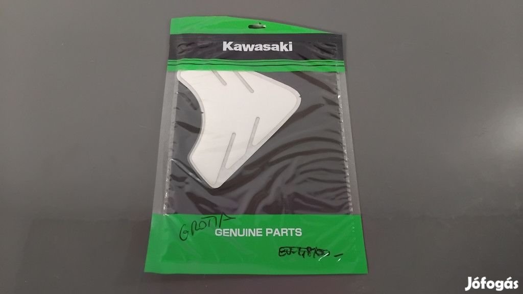 Kawasaki EX650M/N, ZX1002K, ER650K/L 99994-1262 - Tank Pad