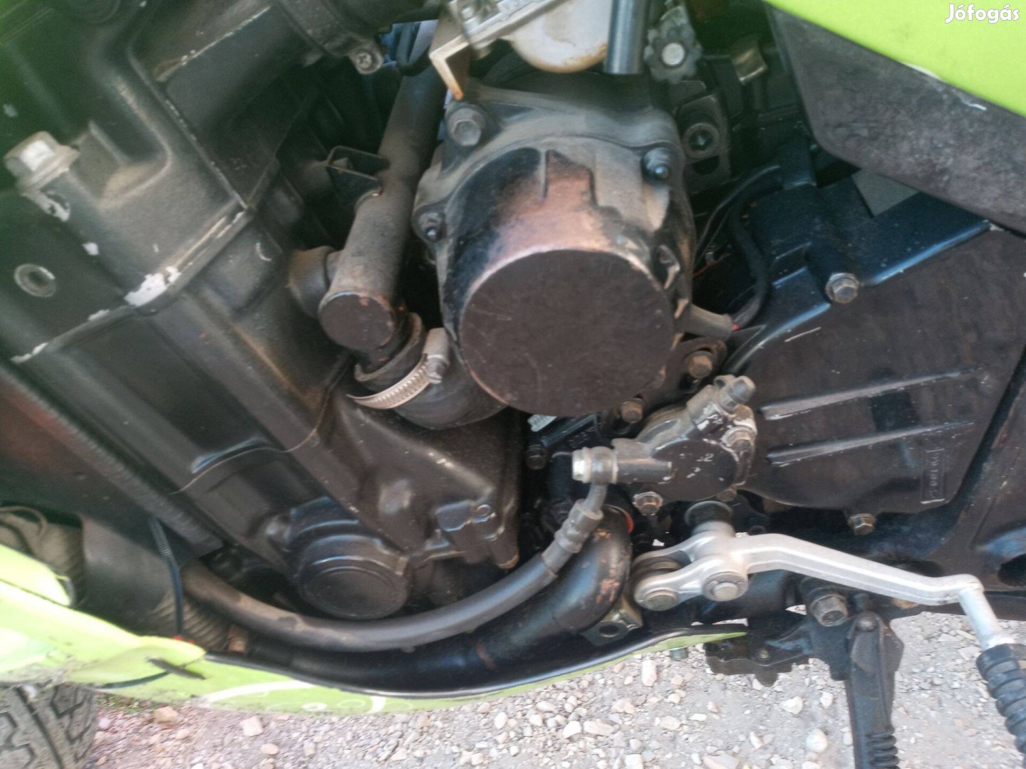 Kawasaki Gpx 750 alkatrész Blokk