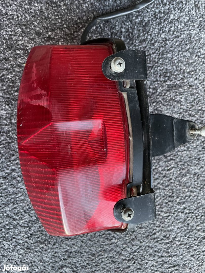 Kawasaki Gpz 500s hátsó lámpa