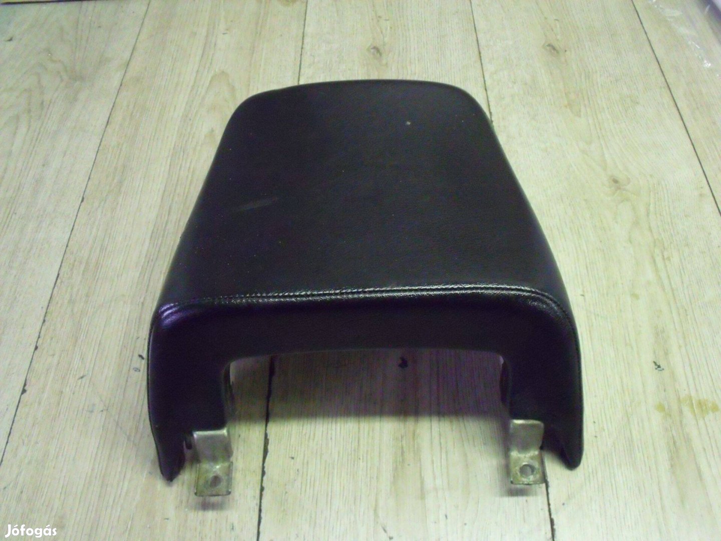 Kawasaki Gpz 600r 87' hátsó ülés 2799