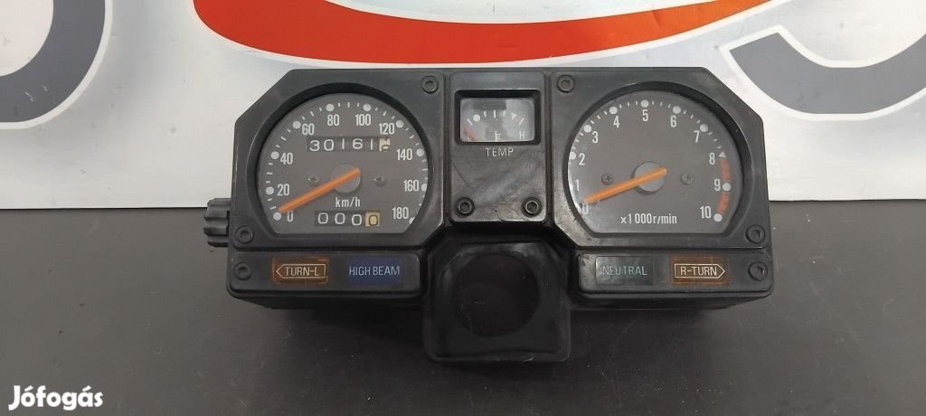 Kawasaki KLR 600 Kilóméteróra