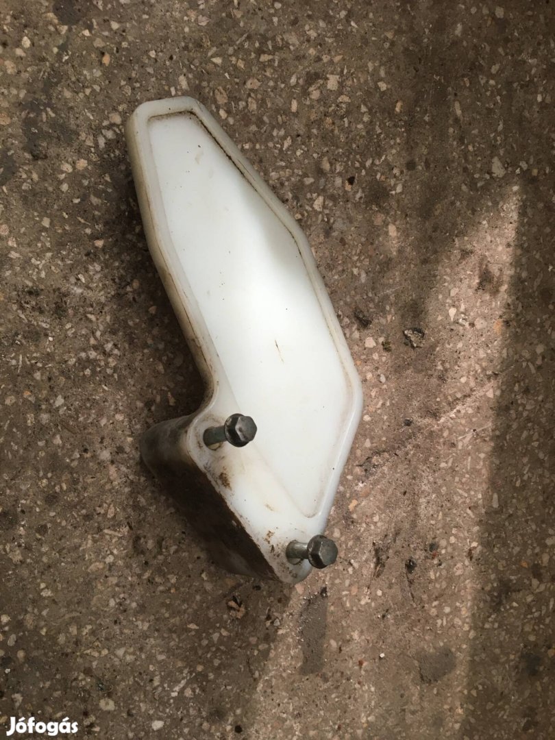 Kawasaki Klx 650 C láncvezető burkolat