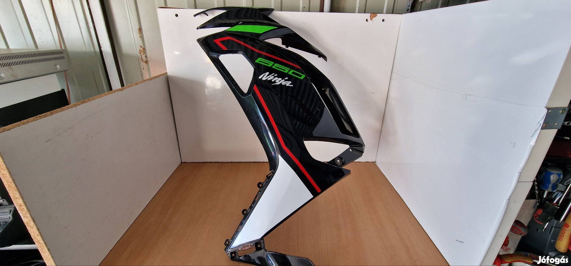 Kawasaki Ninja 650 oldal idom 