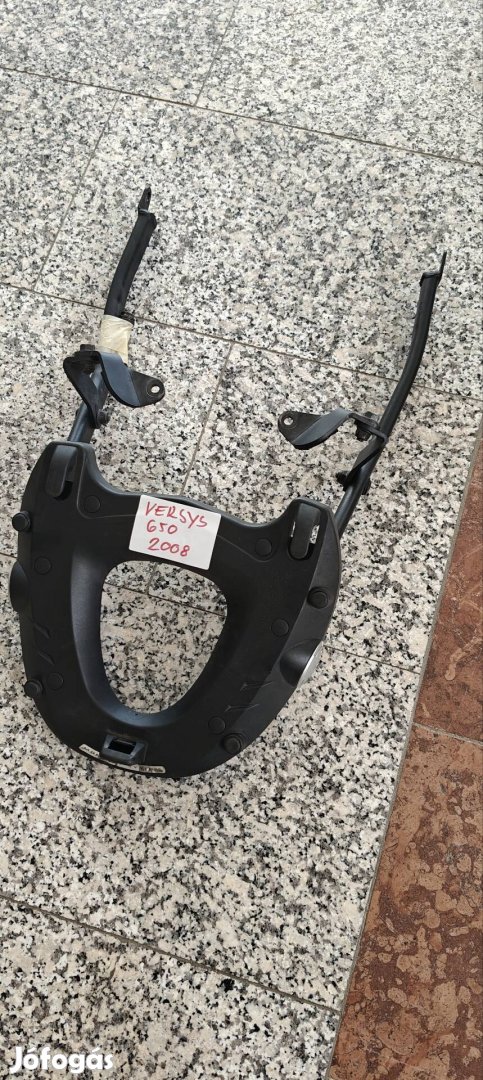 Kawasaki Versys 650 doboztartó