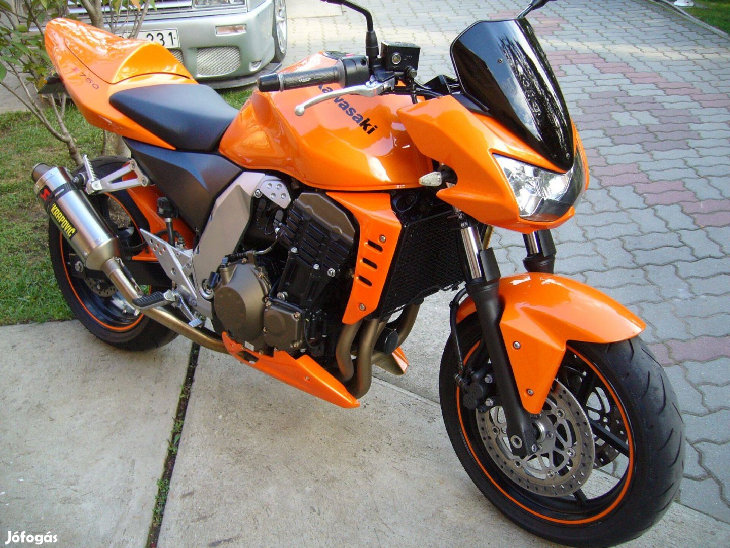 Kawasaki Z750 hűtőidom, hasidom