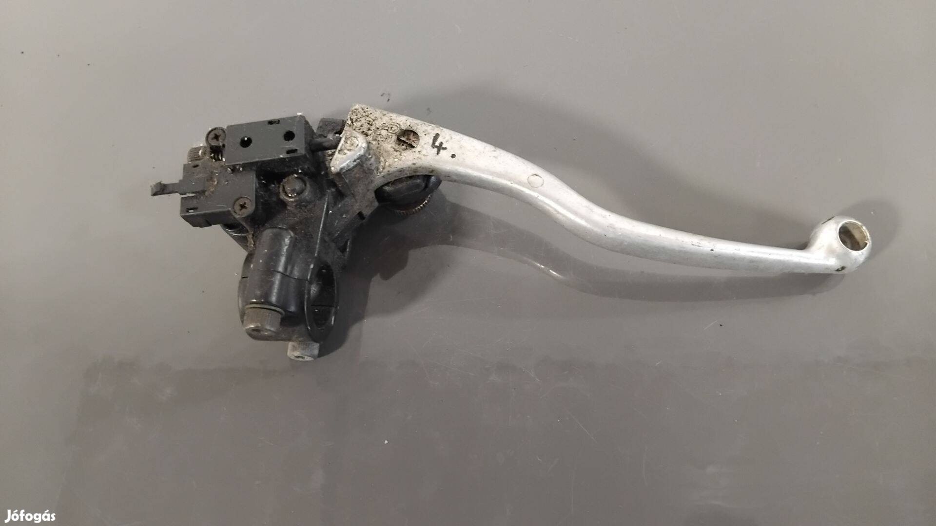 Kawasaki ZR7 Kuplung kar | 155705