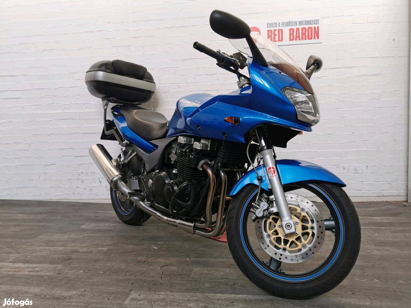 Kawasaki ZR-7S Írásos RED Baron Garanciával!