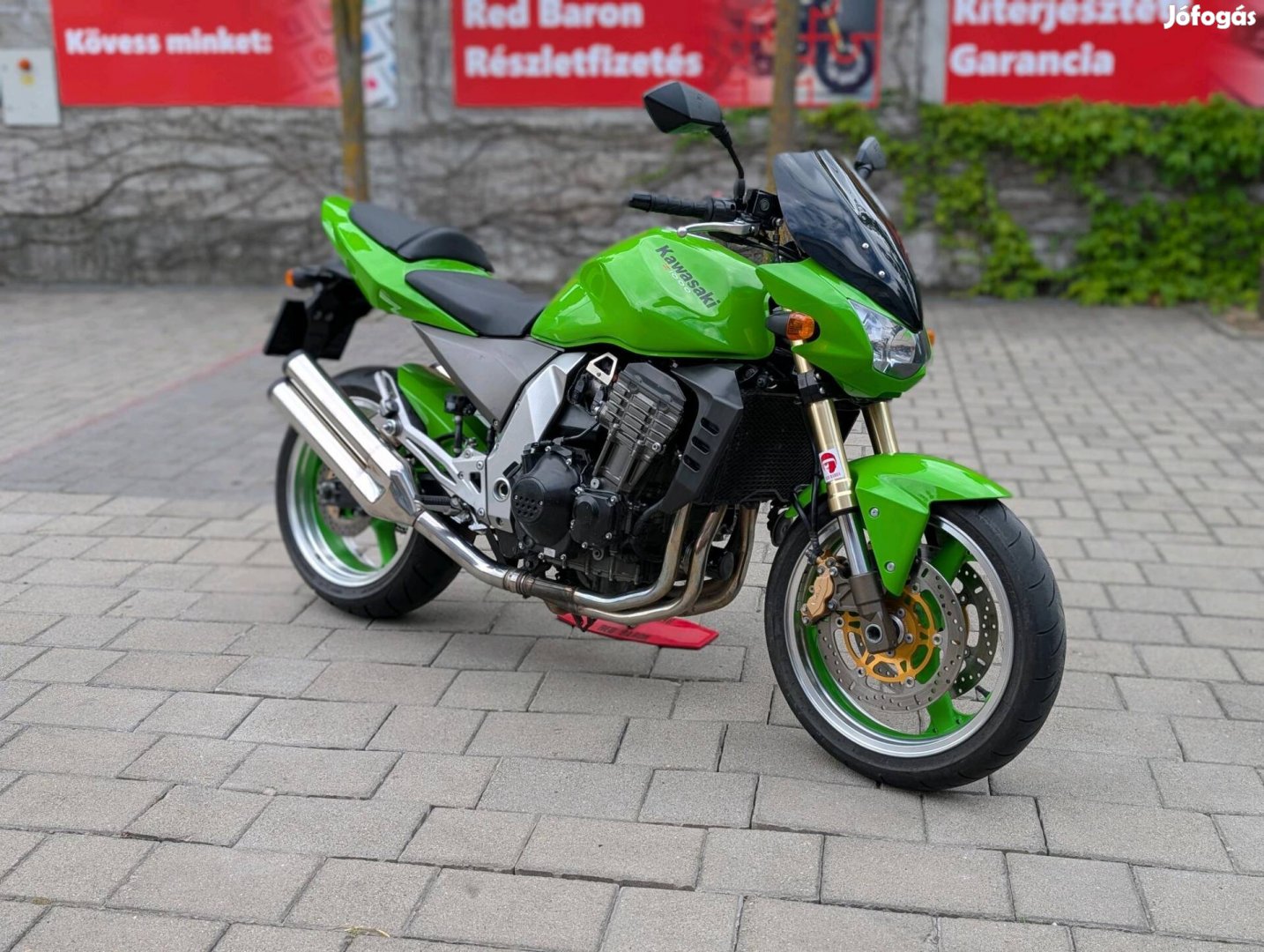 Kawasaki Z 1000 Entry Bike! RED Baron Garanciával!