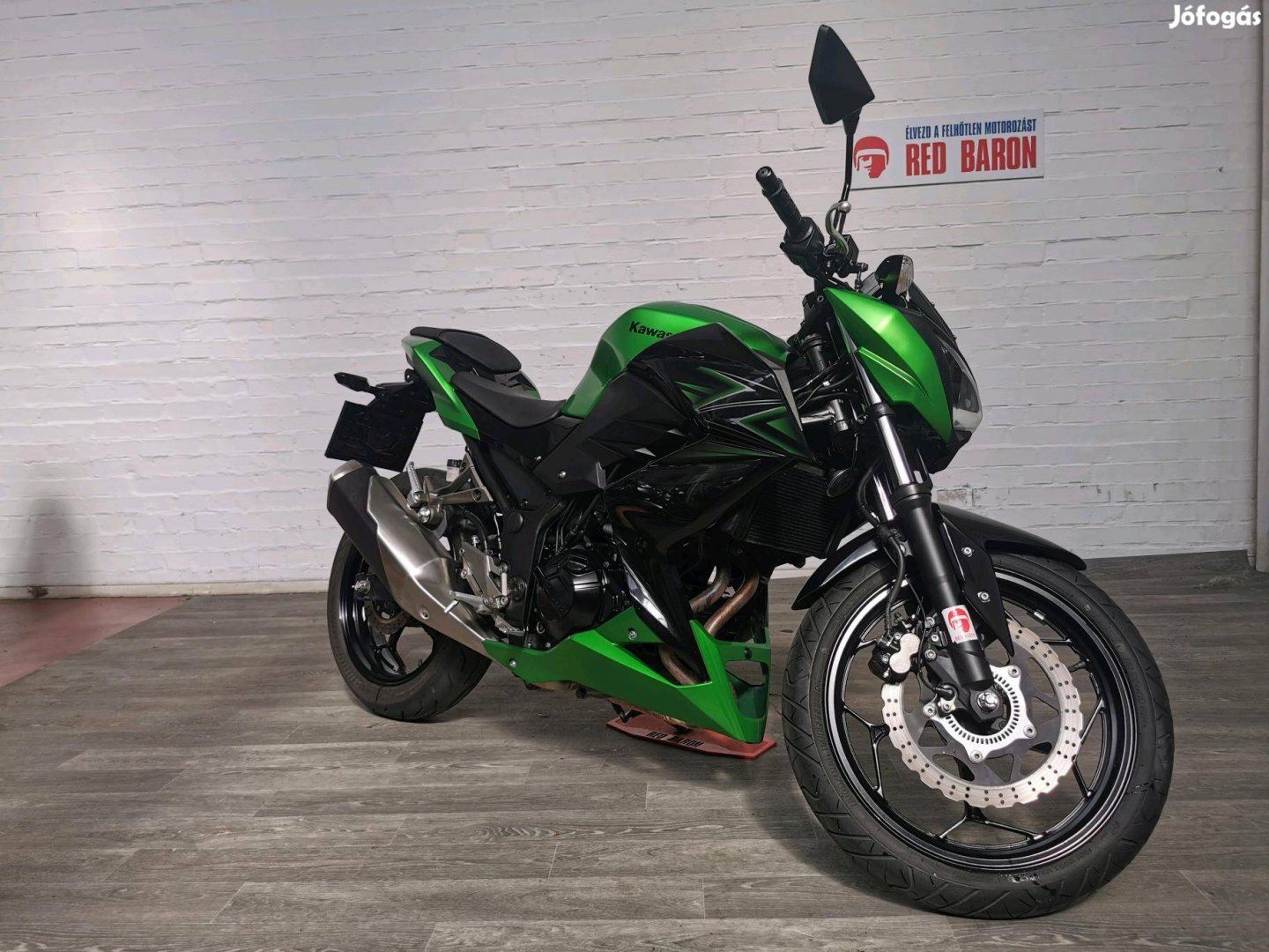 Kawasaki Z 300 Írásos RED Baron Garanciával!
