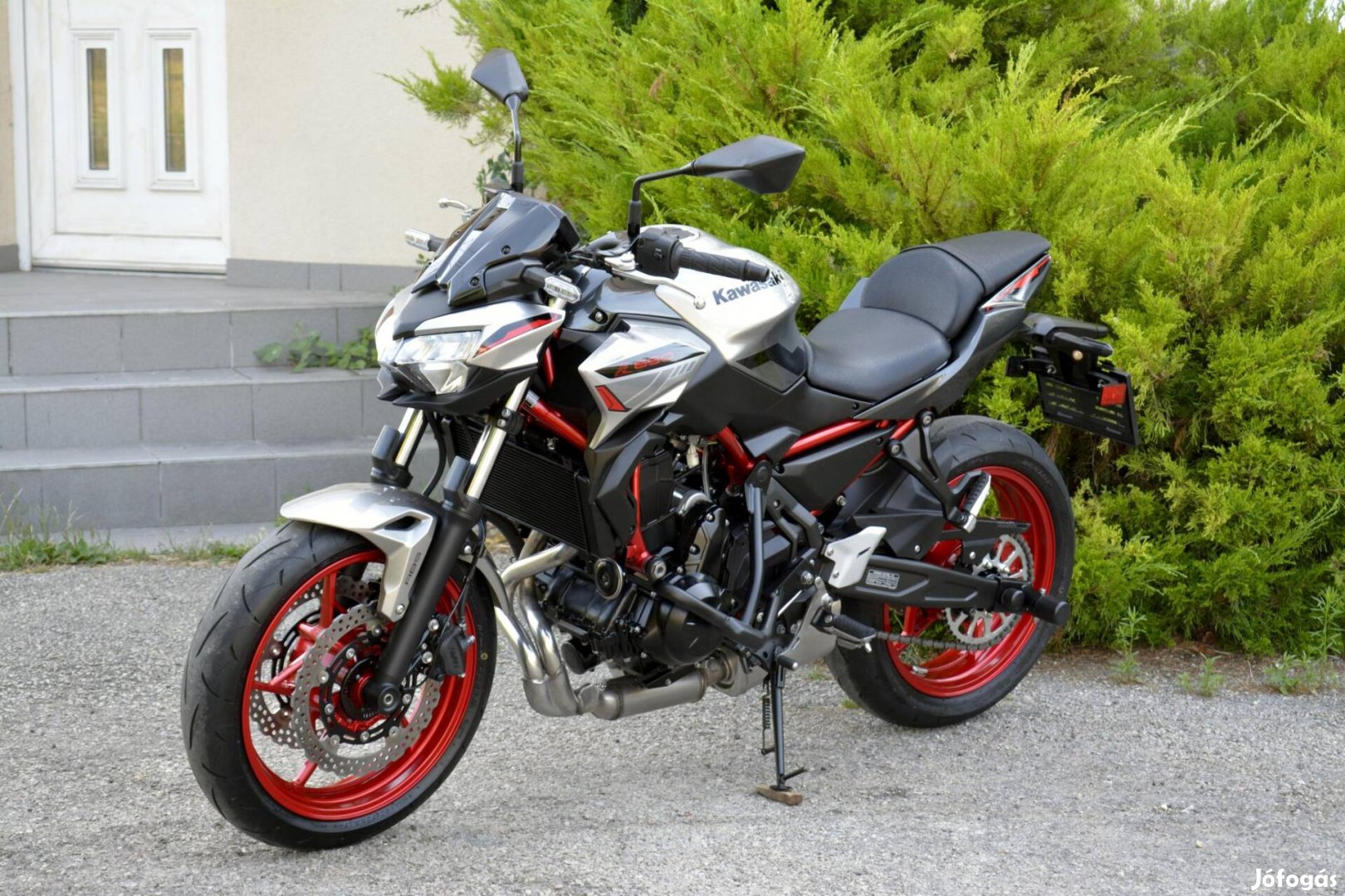 Kawasaki Z 650 ABS.Ktrc.1-Tulaj.Sérülésmentes.V...