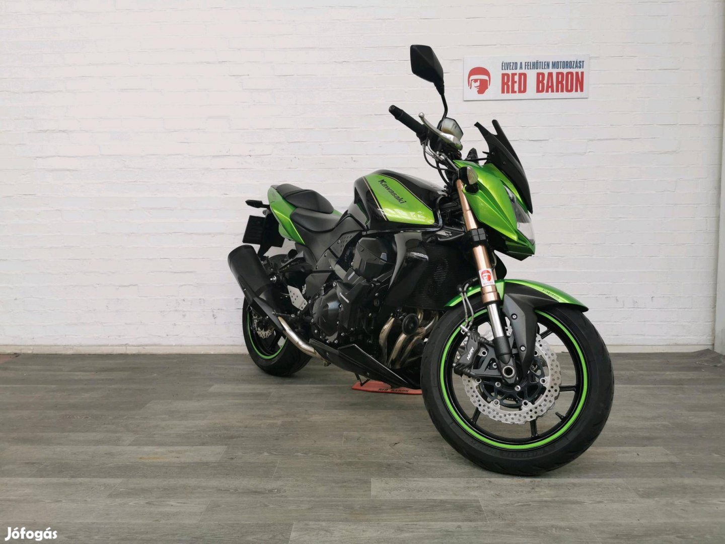 Kawasaki Z 750 Entry Bike! RED Baron Garanciával!
