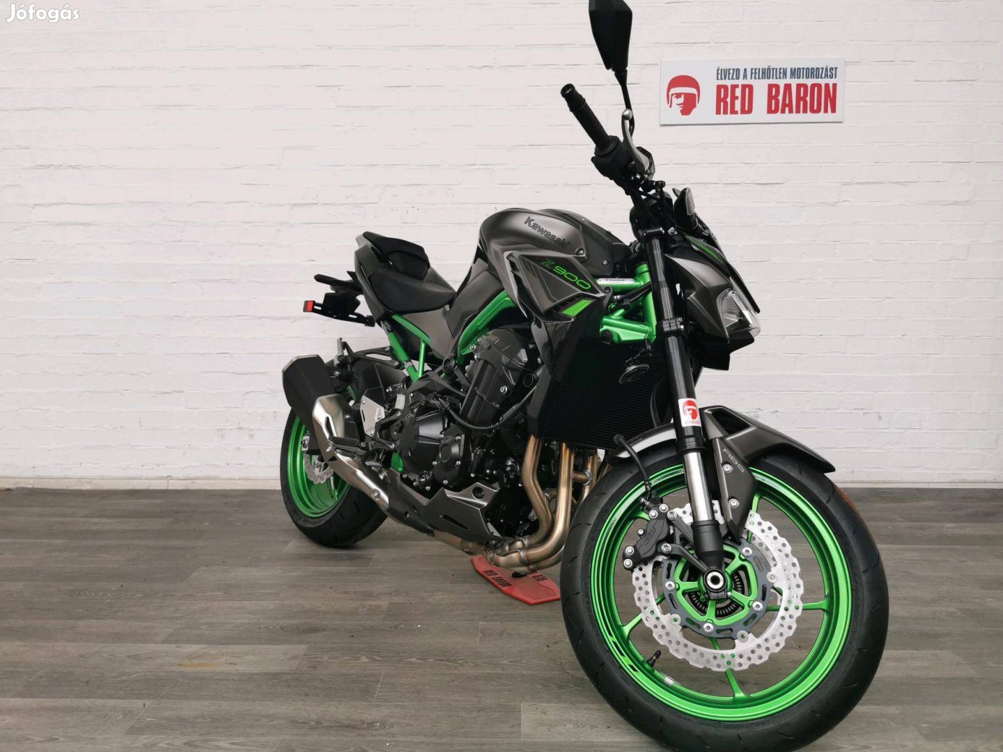 Kawasaki Z 900 3+1 év Írásos Red Baron garanciá...