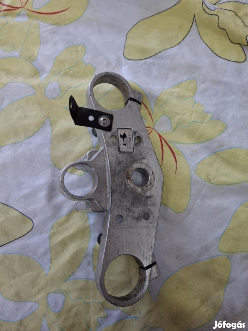 Kawasaki Zx6R 97-01 felső villahíd