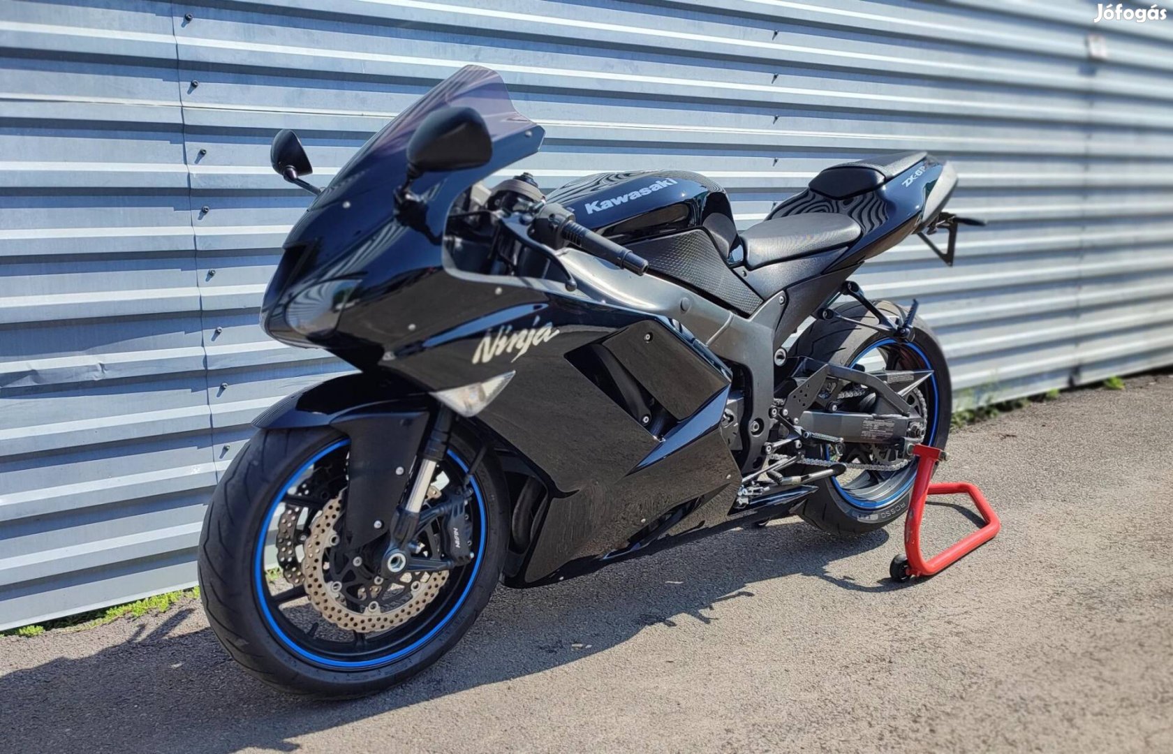 Kawasaki Zx-6R (NINJA) Black Edition