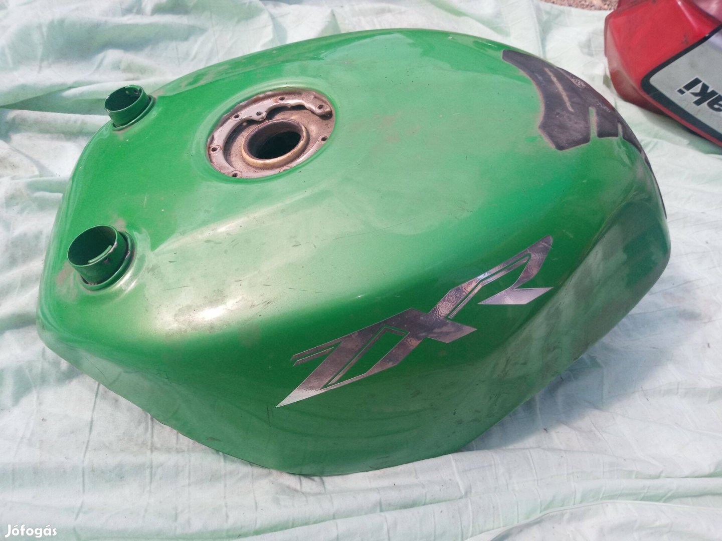 Kawasaki Zxr 750 H alkatrészek tank