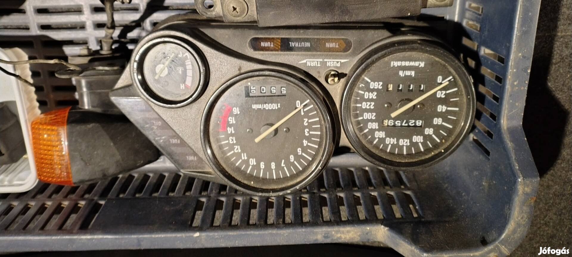 Kawasaki Zzr600 bontott alkatrészek 