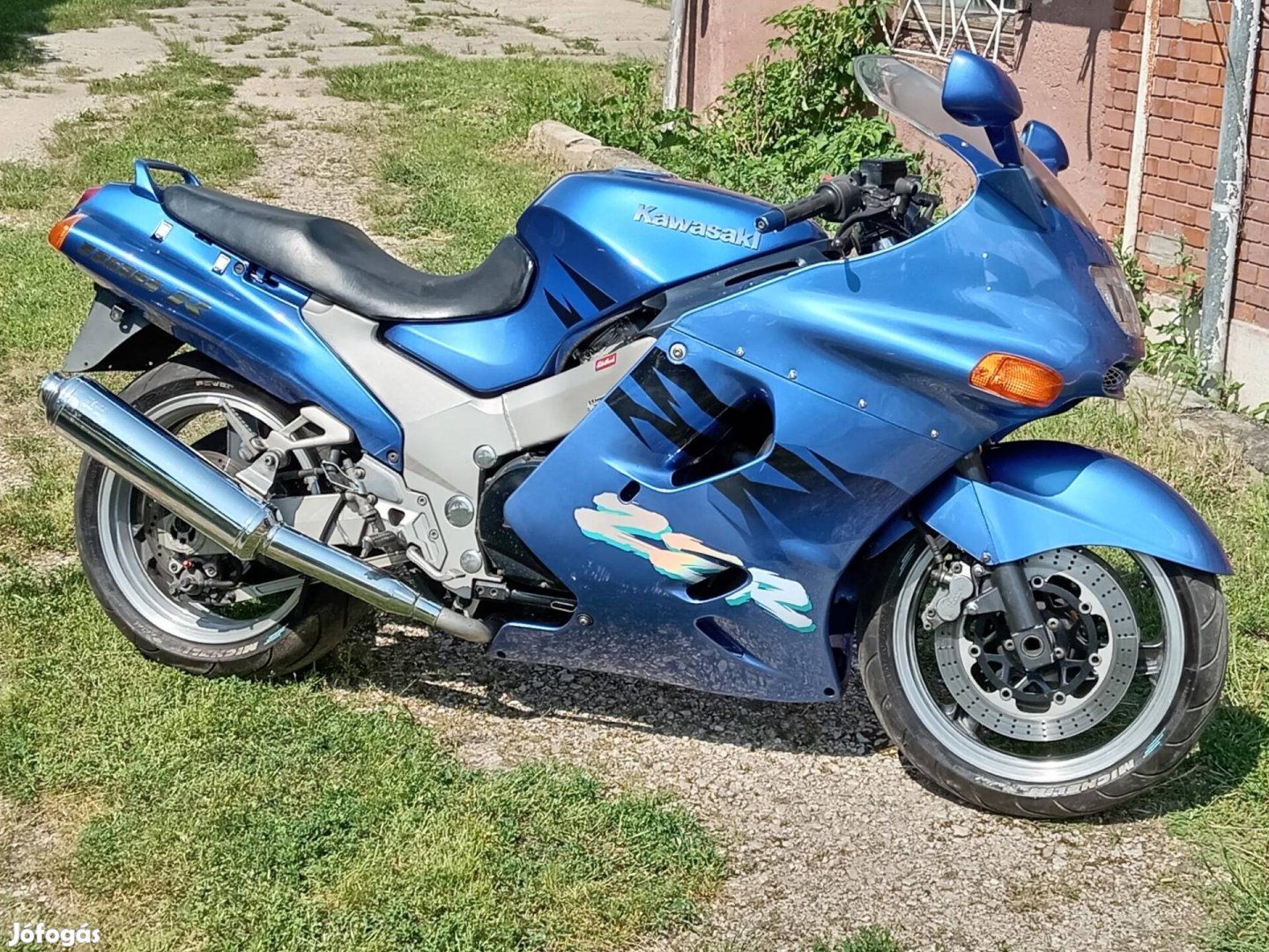 Kawasaki Zzr 1100 túra-sport mkp. 150LE