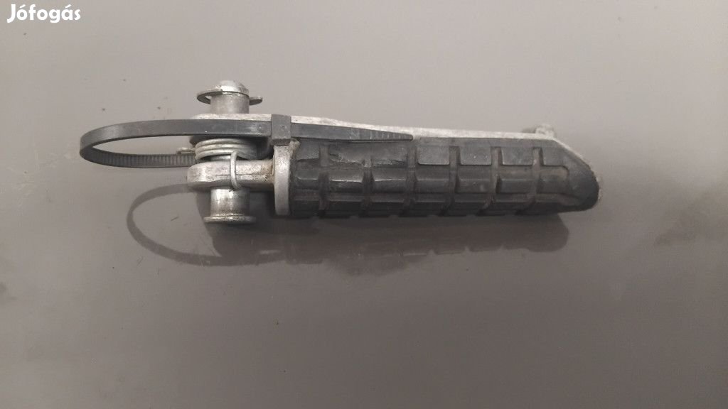 Kawasaki Zzr 600 Bal első lábtartó