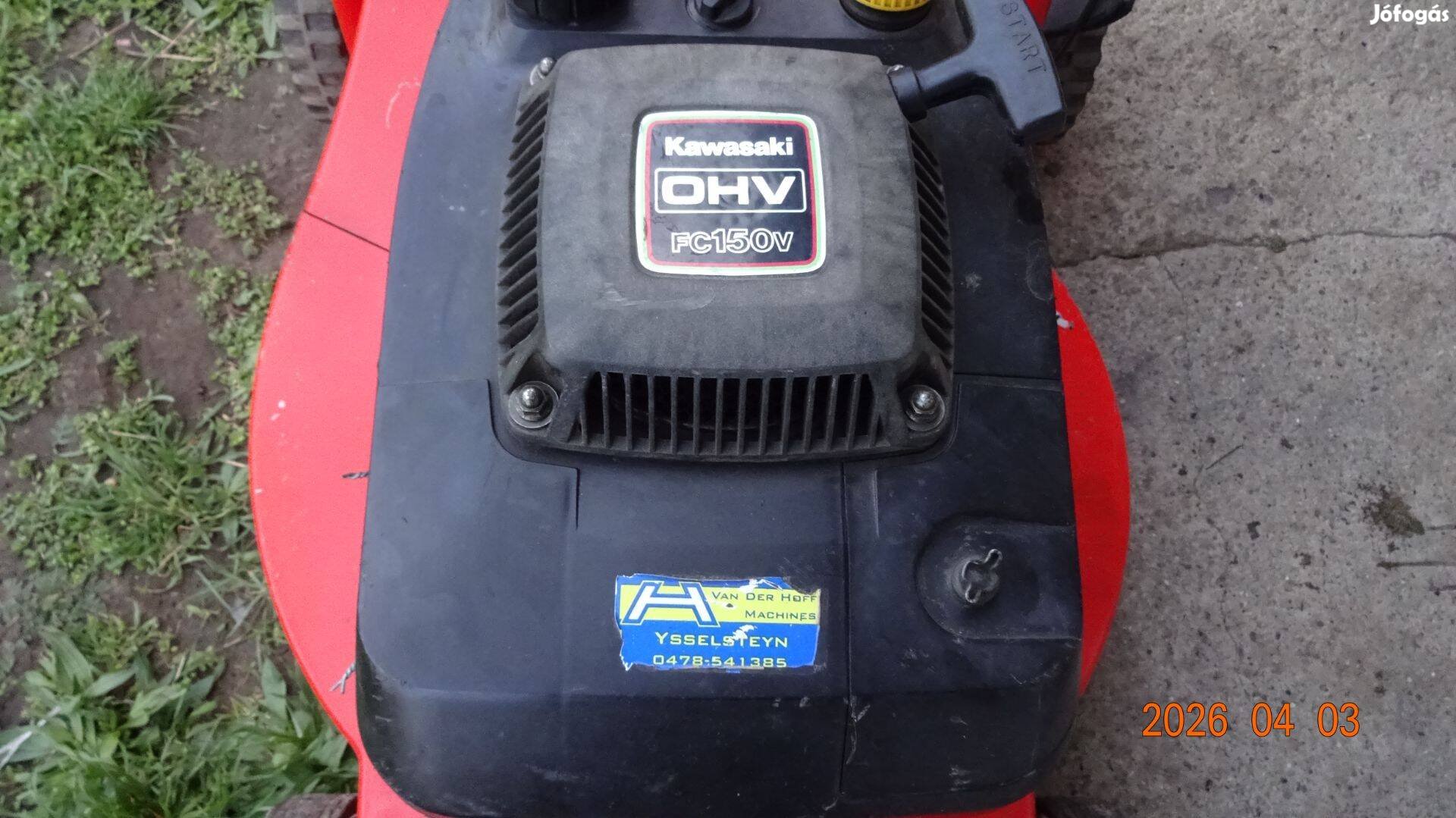 Kawasaki benzinmotoros fűnyíró