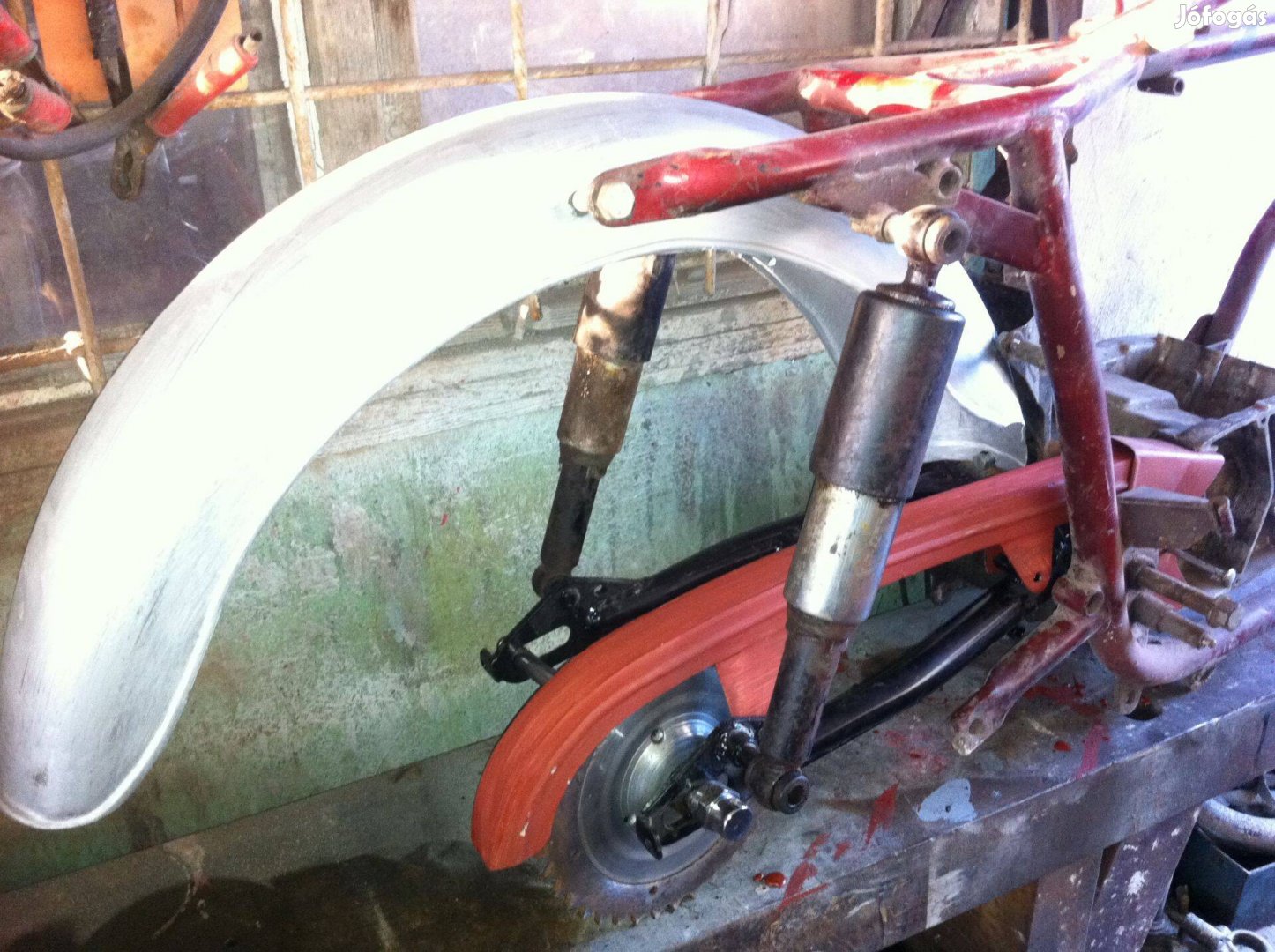 Kawasaki gpz minden alkatrésze külön is
