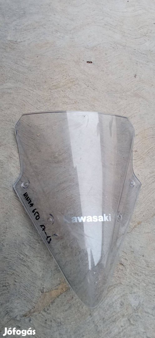 Kawasaki ninja 650 gyári plexi kis hibával
