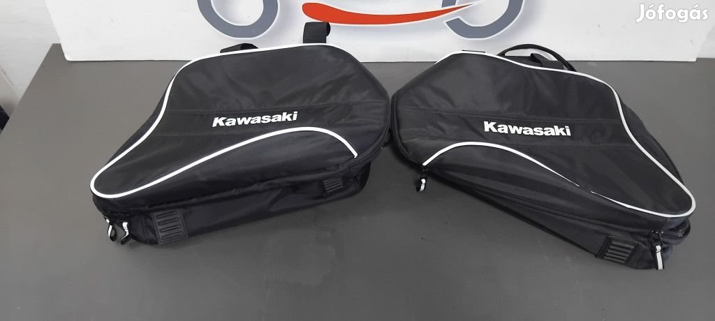 Kawasaki oldaltáska