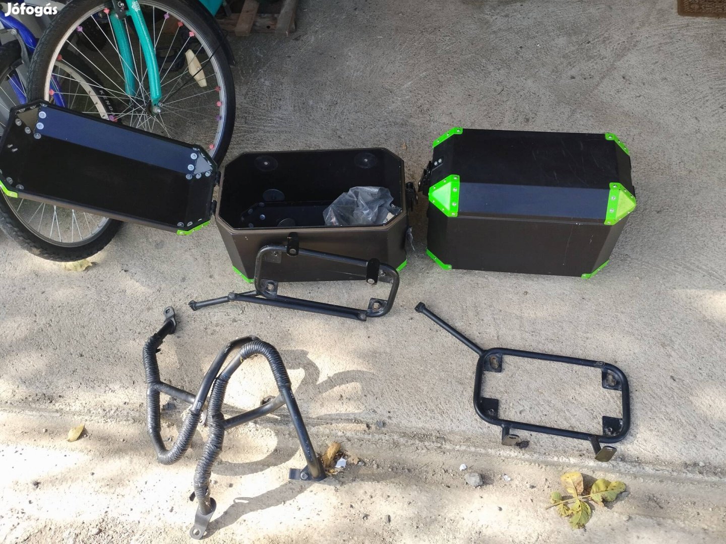 Kawasaki versys oldal doboz tartók 