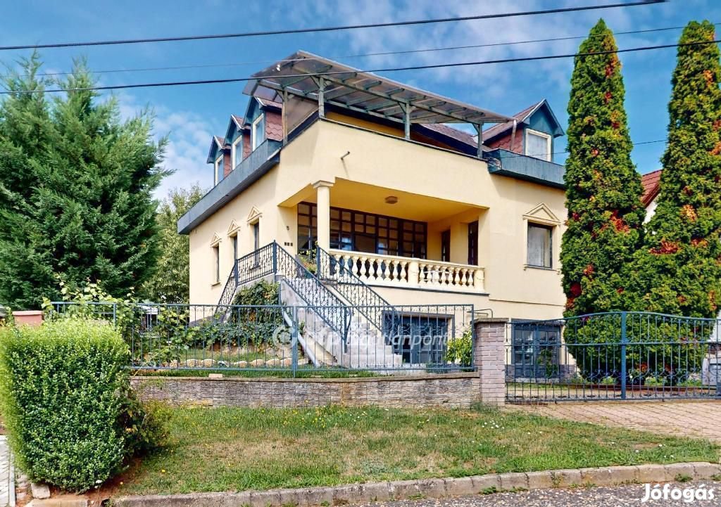 Kazincbarcikai 150 nm-es ház eladó