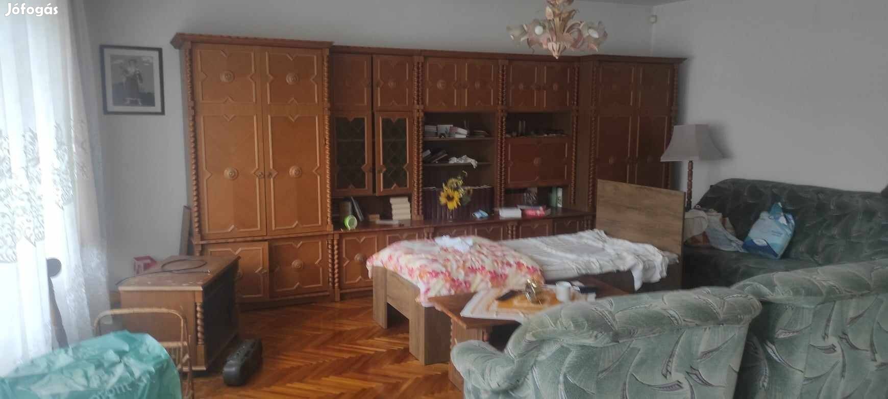 Kazincbarcikán családi ház eladó