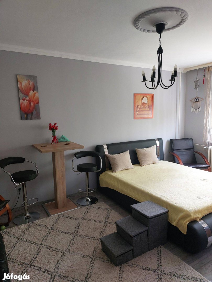 Kazincbarcikán kiadó lakás!