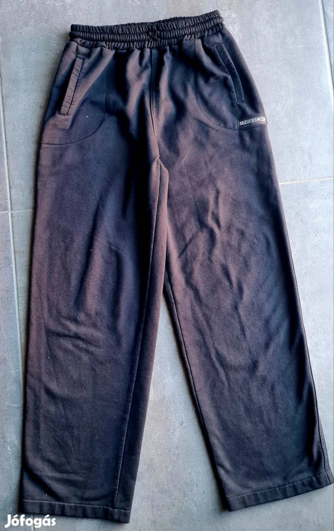 Kb 140-es használt állapotú szabadidőnadrág
