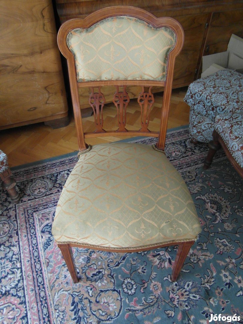 Kecses, régi szecessziós székek