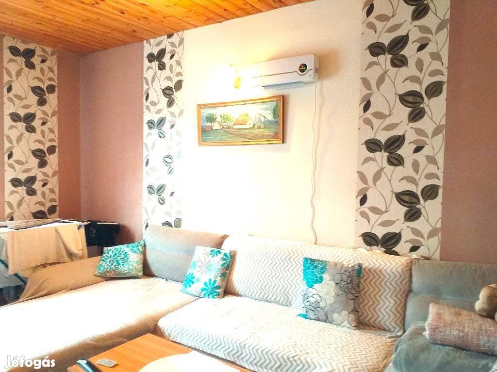 Kecskemét, Műkertvárosban 127 m2-es kétszintes családi ház