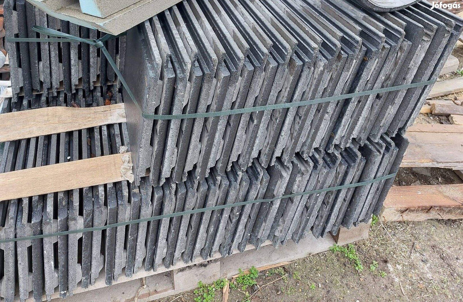 Kecskeméten eladó bramac alapcserép (tectura-protector- antracit)
