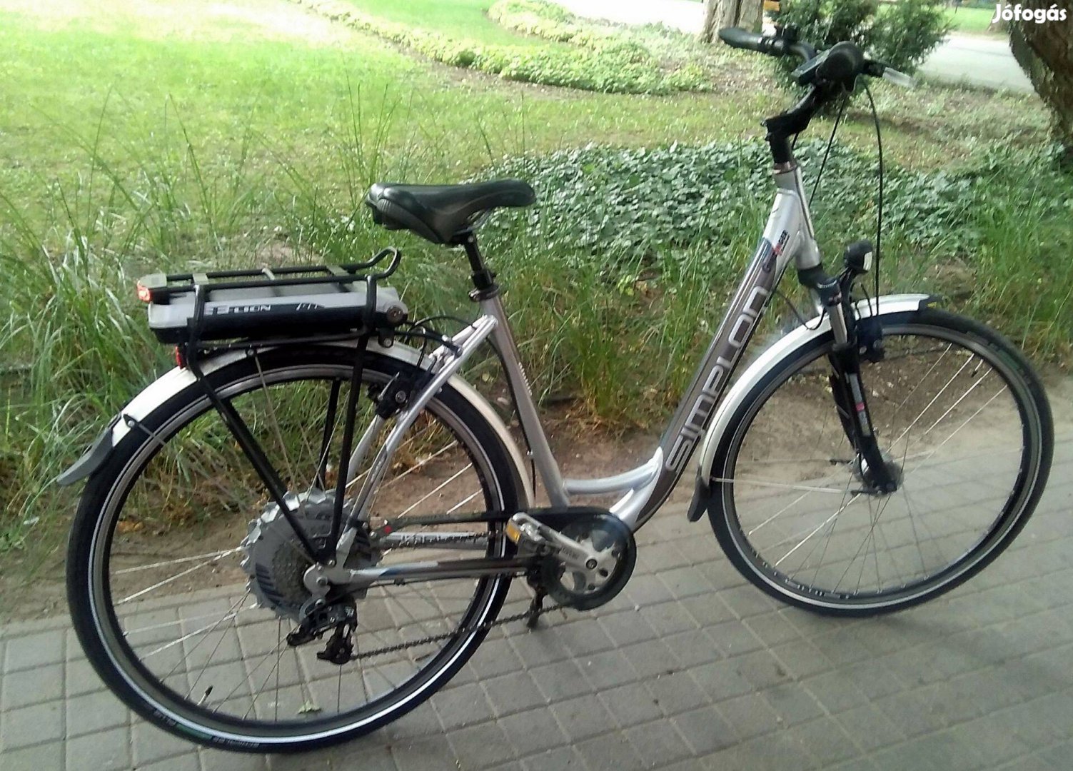 Kecskeméten eladó elektromos rásegítéses kerékpár!