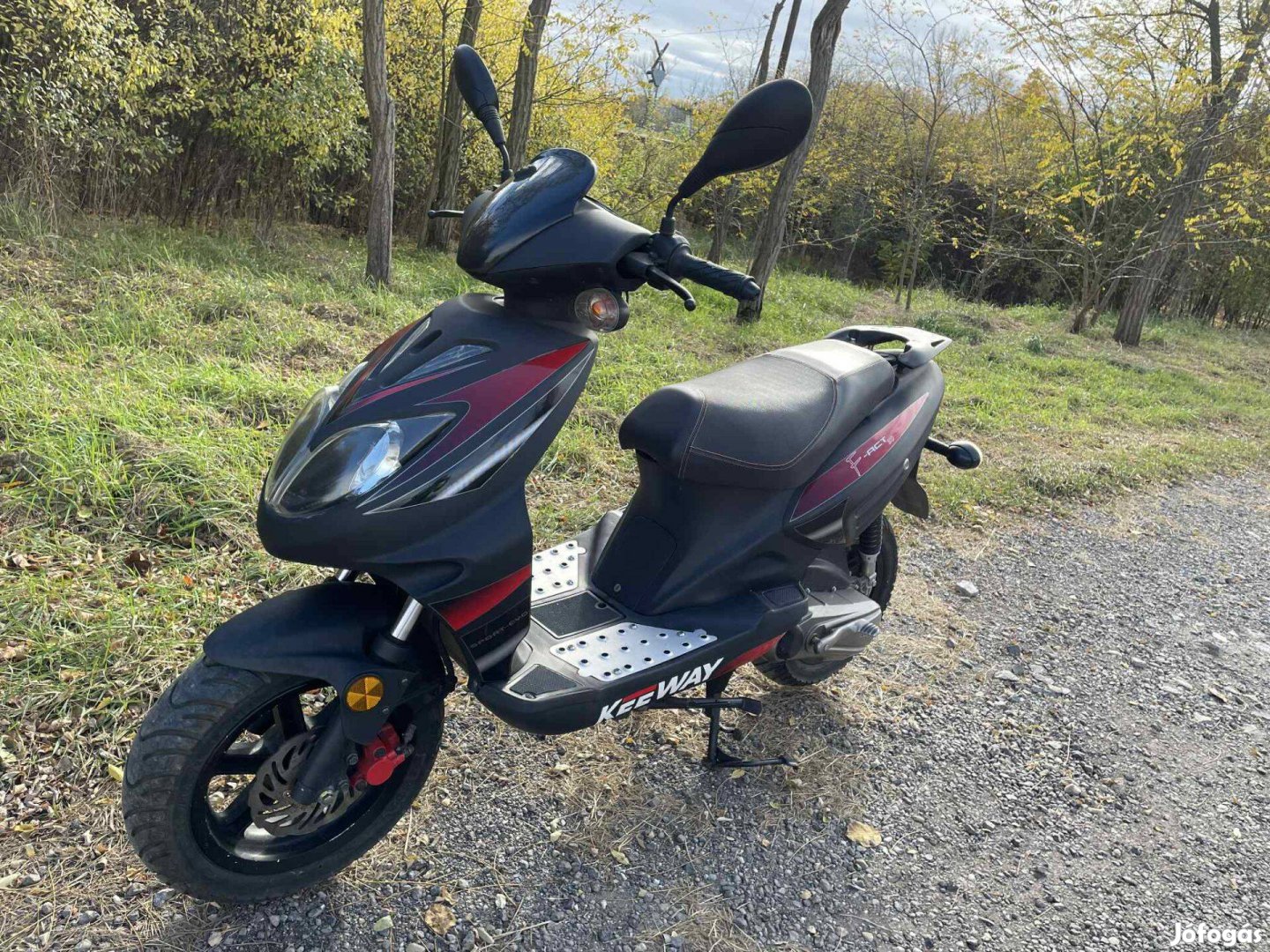 Keeway F-Act 50 Robogó 2949 km