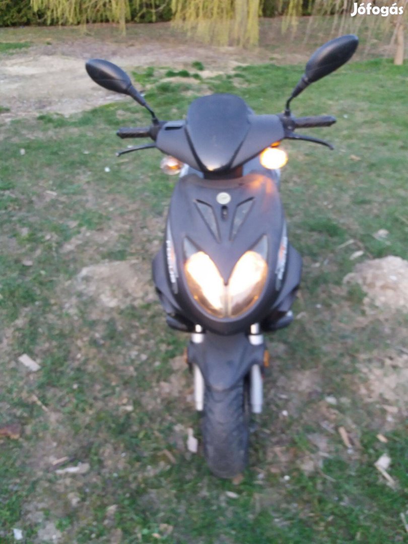 Keeway focus 50 cm3 robogó