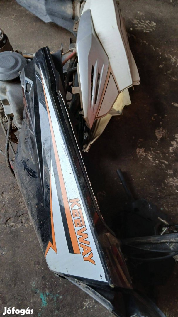 Keeway matryx 50 2t bontás