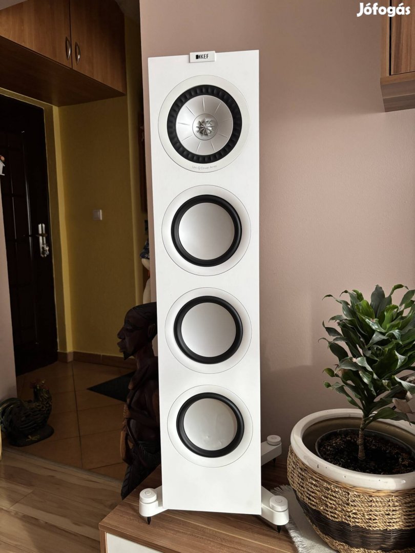 Kef q750 álló hangfal pár. 