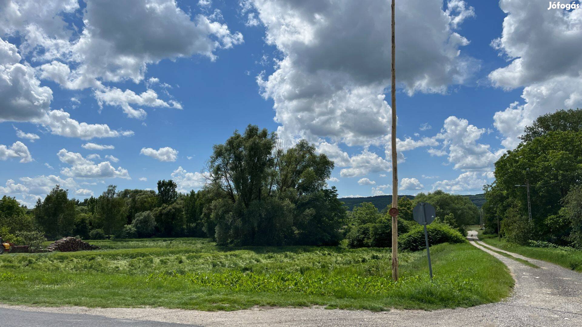 Kehidakustányban, a Petőfi Sándor utcában 4 telek Egyben eladó!