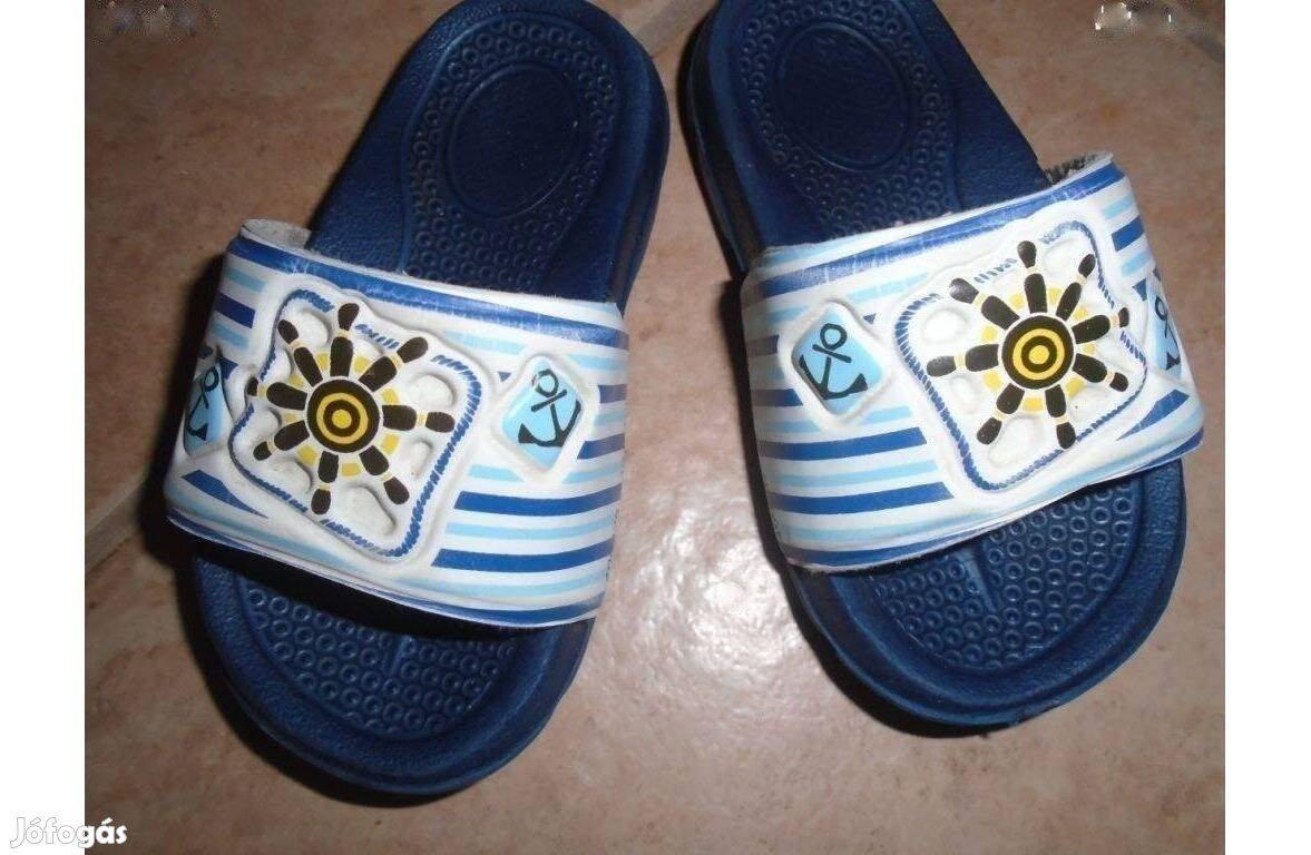 Kék 22-es strandpapucs gumipapucs