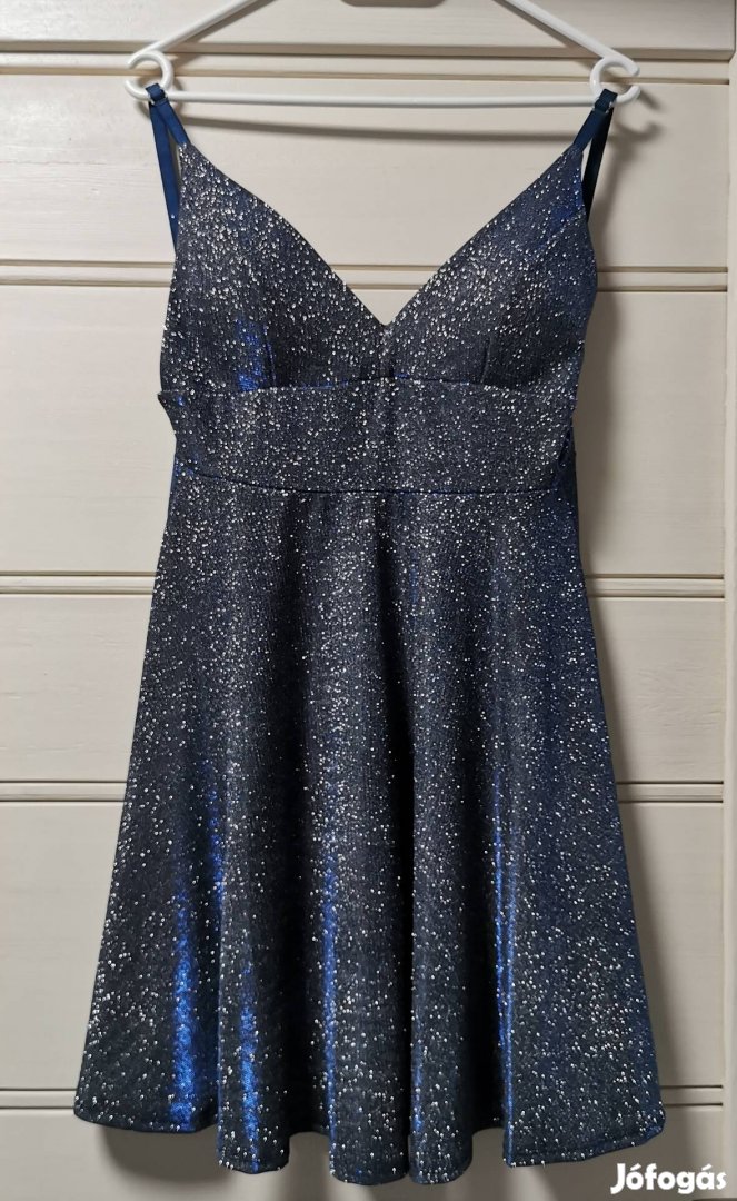 Kék csillámos ruha