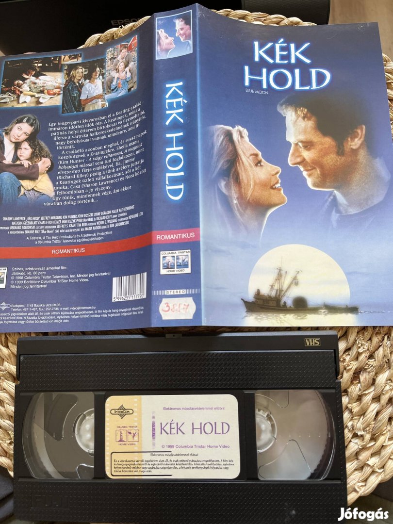 Kék hold vhs