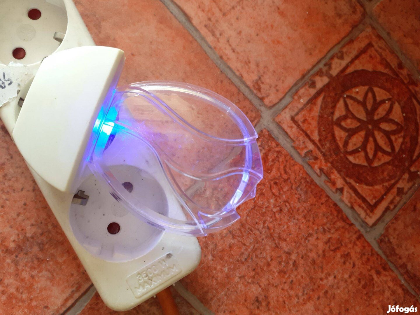 Kék ledes éjjeli fény lámpa