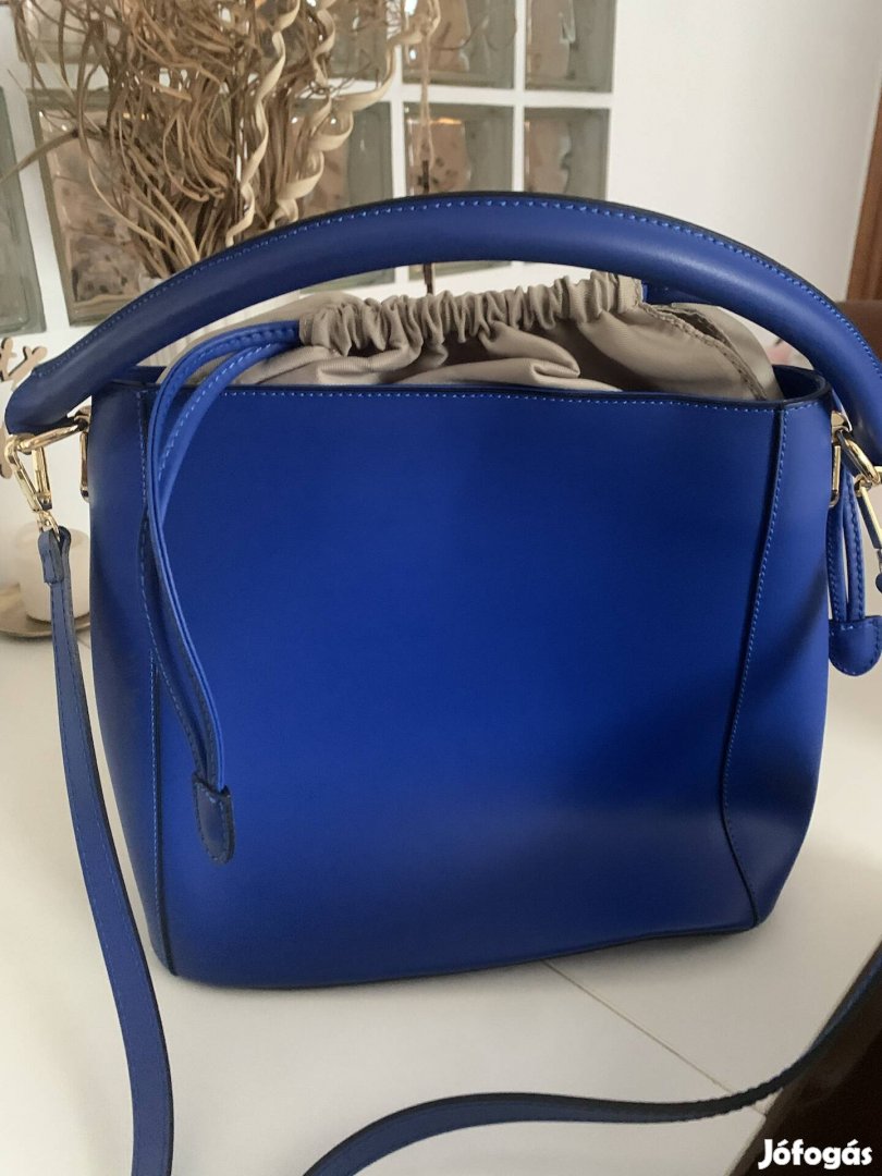 Kék valódi bőr olasz táska